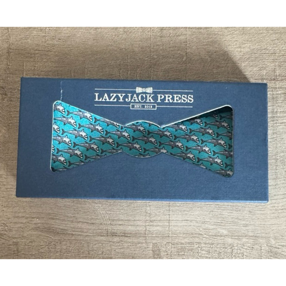 LAZYJACK Press NWT | Shark Week Bow Tie | One Size Blue - Picture 2 of 6